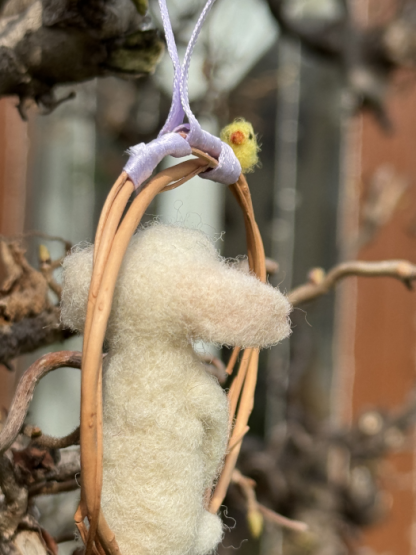 Lämmchen im Weidenring - Vögelchen – Bild 3