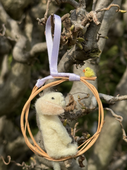 Lämmchen im Weidenring - Vögelchen – Bild 4