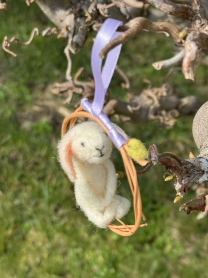 Lämmchen im Weidenring - Vögelchen – Bild 5